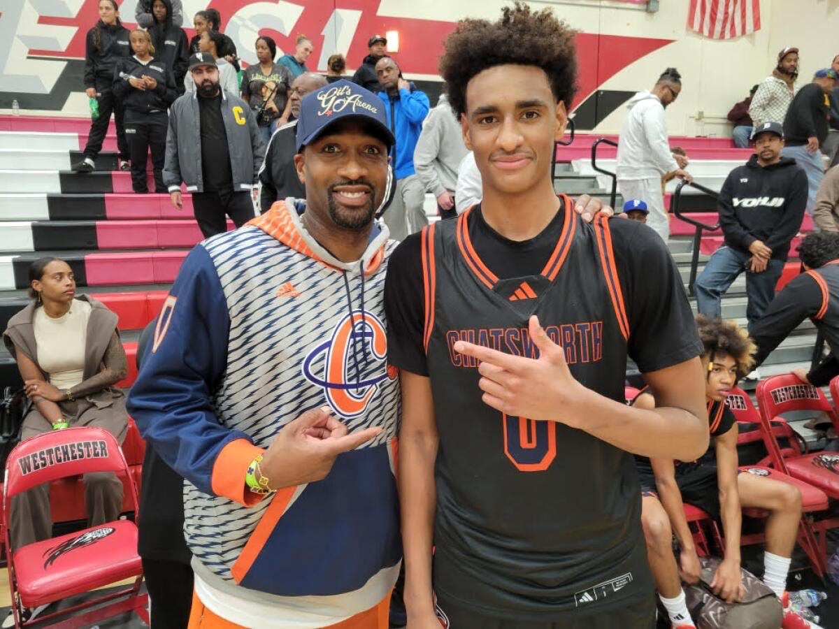 金年会金字招牌信誉至上开始康复之旅!TMZ:此前遭遇严重车祸的阿里纳斯儿子现已出院